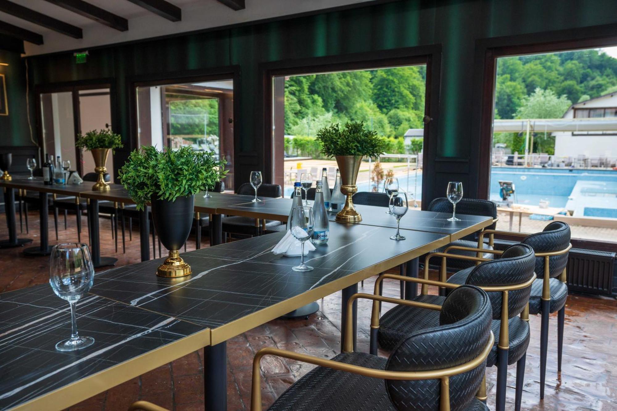 Marabou Resort Brasov Exterior photo